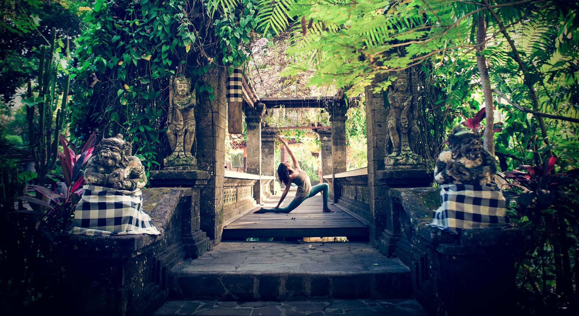 Women´s Health & Yoga Teacher Training Swara Yoga School